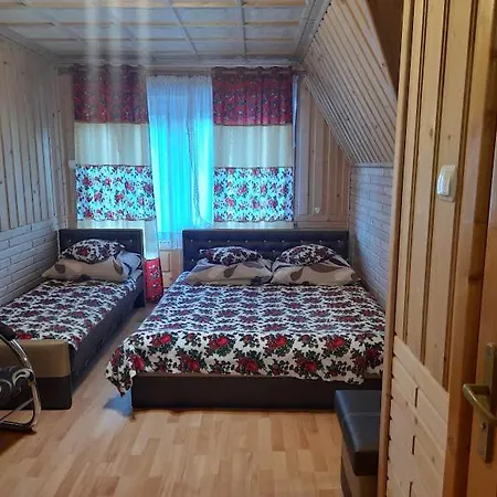 Dworek Malocichowianski * Ciche Małe